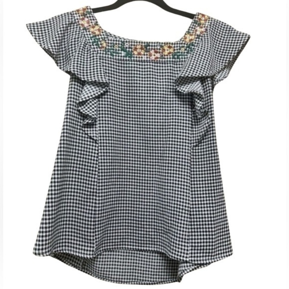 Beautiful Gingham Embroidered Blouse
